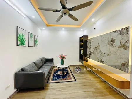 Bán chung cư tầng trung 2 ngủ 2vs 3.x tỉ kim văn kim lũ hoàng mai sđcc