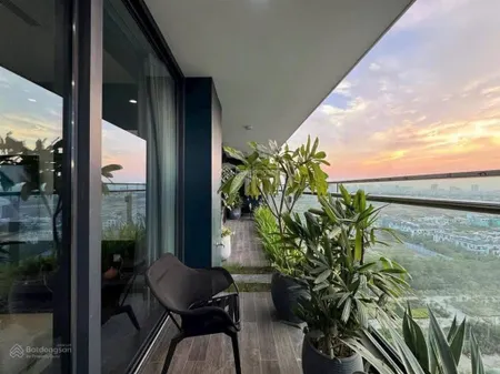 Bán căn hộ giá tốt nhất dự án sunshine golden river diện tích rộng, 3pn + 1 phòng đa năng