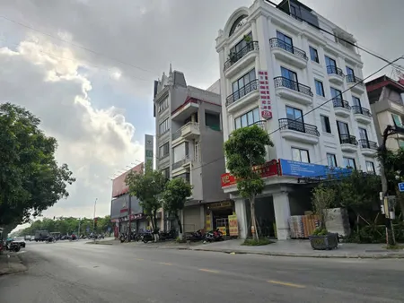 Bán 108m đất lô góc.làn 2 đường nguyễn quyền. Nhìn khu phức hợp thể thao. Khu bò sơn 3. Phường võ cường bắc ninh
