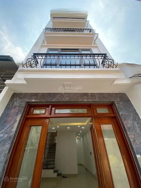 Bán nhà phố nguyễn đức cảnh diện tích 50.5m2 6 tầng thang máy xịn. 0773 281 ***