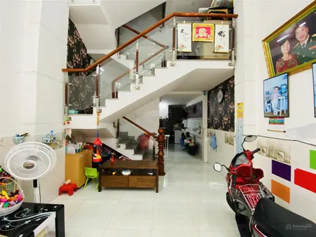 Giảm 300 triệu bán nhà chính chủ 1 trục thẳng cách nguyễn văn khối chỉ 30m p. 11, gò vấp