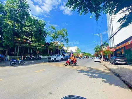 Mặt tiền điện biên phủ, ngang 14m * cách biển 1km * giá 35 tỷ