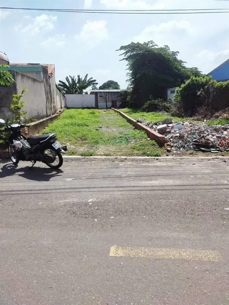 Cần bán đất mt phạm thái bường, phường 4 , thành phố vĩnh long,gần chợ,550tr/120m2 shr