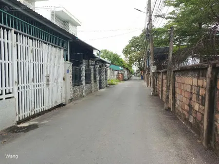 Lô đât ngộp kế bệnh viện hạnh phúc ql13 2,55 tỷ, 75,7 m2, mặt tiền 5m, pháp lý đầy đủ