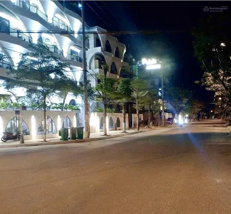 Lô 2 mặt tiền đẹp gần sông bán lô góc đường lý nhật quang, sơn trà, gần sông, dt 6,8x25m