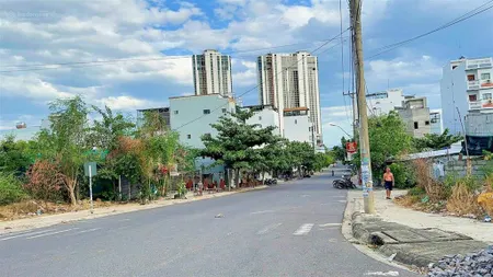 Mặt tiền lê văn miến, ngang 6m * xd tự do thoải mái, đường rộng thênh thang * giá 4,9 tỷ