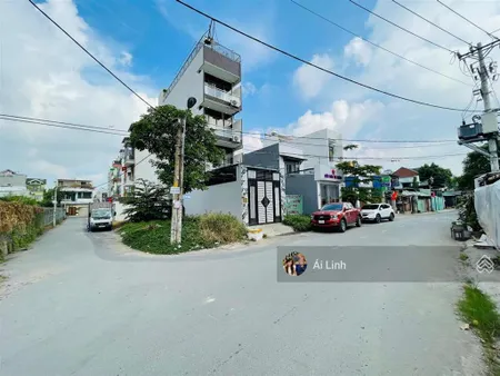 Lô góc mt đs 22, linh đông giáp sông gần vành đai 2 phạm văn đồng dt 885m2 tiện làm kho, chdv