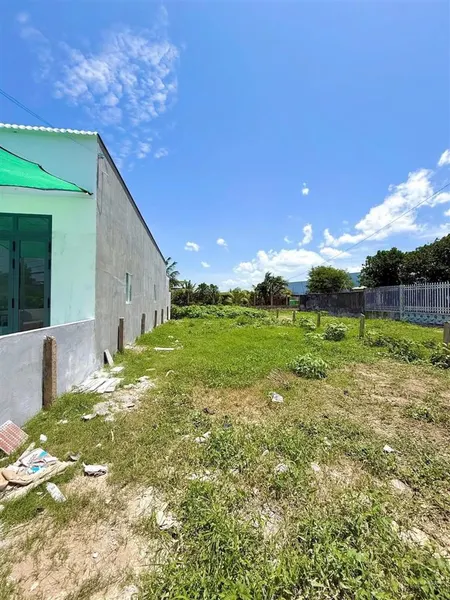 Chính chủ bán đất nền đẹp mt võ văn môn tp. tân an, long an 100m2 giá 1tỷ5 shr