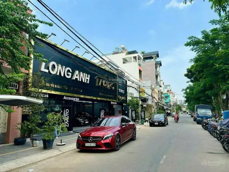Bán đất mt đường số 7 ( đường đôi 20m ) cực sầm uất ngay trung tâm q7