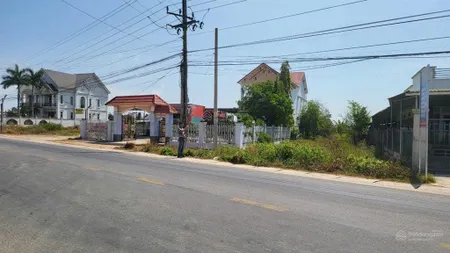 Kẹt tiền bán gấp 500m2 mặt tiền đường dt719! đất thổ cư 100m2, vị trí đẹp, bãi biển dân sinh