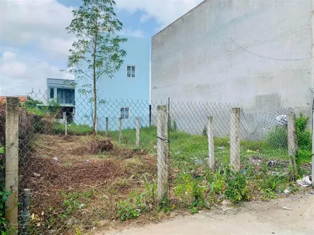 Chỉ duy nhất hôm nay! 1 lô đất ngay mặt tiền đường trương vĩnh ký, tp bến tre, chỉ 630tr/180m2.
