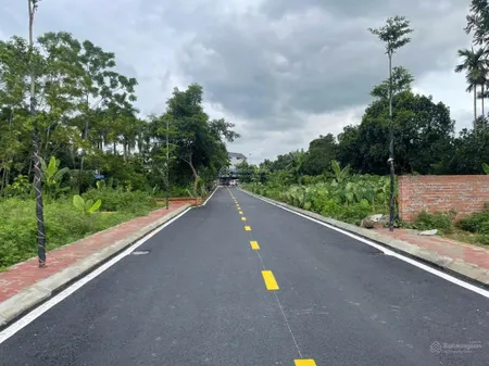 92.7m2 mặt tiền 7m khuôn thửa đẹp. chủ cần tiền nên đại hạ giá