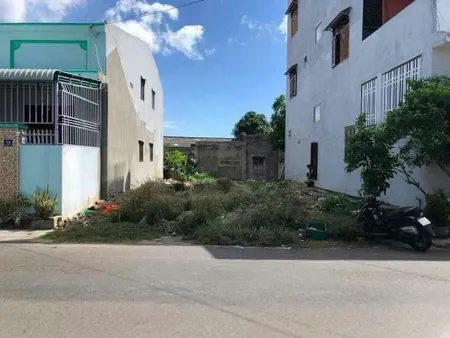 Bán gấp 460m2 có thổ cư Nguyễn Đình Chiểu, Mũi né- giá chỉ 15 tỷ. LH: 0974090487