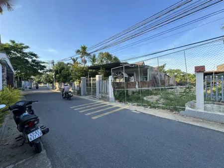 Siêu phẩm mặt tiền đường nhựa sát bến xe đức long và chợ đầu mối
