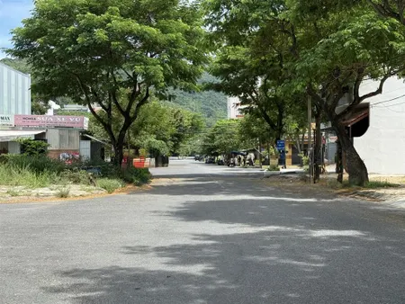 Đất hướng đông nam, diện tích 90m2