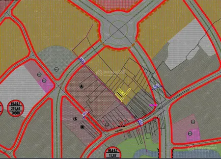 Cần bán gấp lô đất 100m2 full thổ cứ mặt đường vai réo phú cát tại hòa lạc