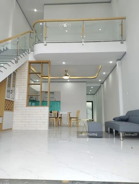 Bán gấp nhà 1 trệt 1 lửng đúc ngay cuối đường đồng khởi gần bv da liễu, tt 450tr nhận nhà ở ngay