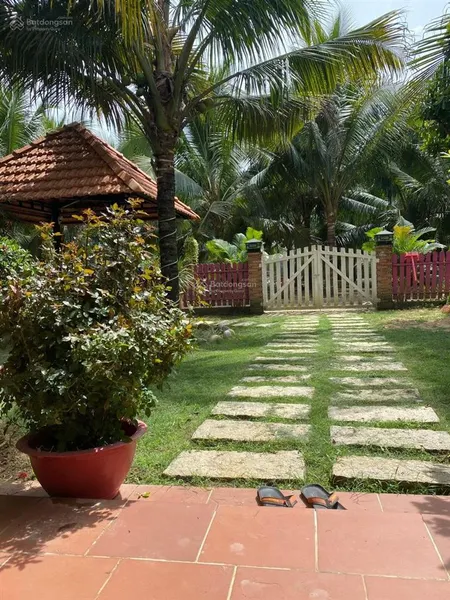 Bán đất 1000m2 tại thị trấn dầu giây, 890 triệu, view đẹp
