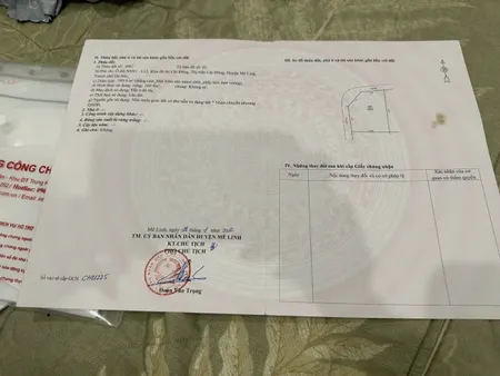 Nhà em cần bán lô đất 2 mặt tiền tại ngã tư khu đô thị mới Chi Đông, Mê Linh.