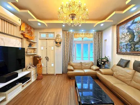 Bán nhà gấp tại Hoàng Cầu, Đống Đa, ngõ thông, Kinh doanh, Gara ô tô, 16,9 tỷ