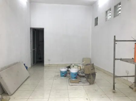 Bán nhà mặt phố Phan Đình Giót, 45m2, mặt tiền 4.8m, đường ô tô, kinh doanh tốt, giá 12.2 tỷ