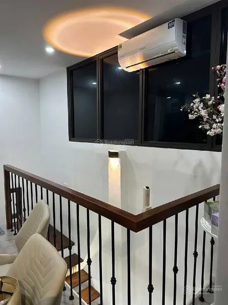 Phú đô mặt ngõ ô tô sau bv hồng ngọc lê quang đạo. cách phố lê quang đạo chỉ 500m, giá chỉ 2.5 tỷ
