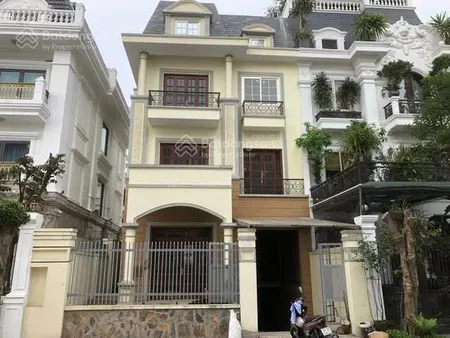 Cần bán nhanh căn biệt thự an khang villa. dt 198m2. đang cho thuê dòng tiền 40tr. 0983 983 ***