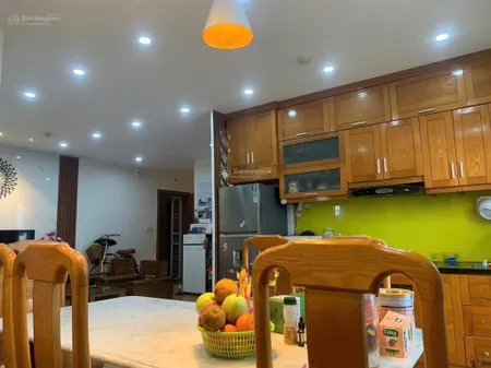 Bán gấp căn 90m2 3 ngủ hai ban công chung cư 89 phùng hưng, đủ đồ. nhỉnh 4 tỷ