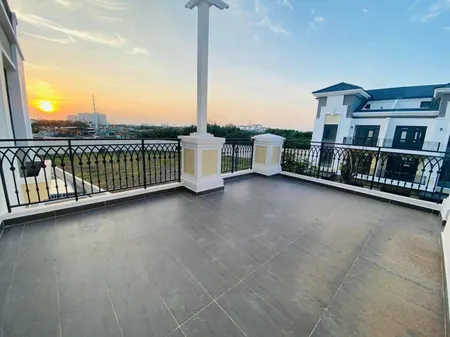 BDS  HVL BÁN VILLA THÔ VEROSA 17x15m GIÁ TỐT