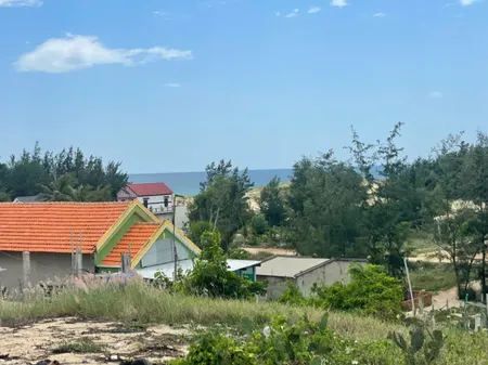 Đất biễn bãi trường