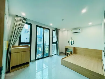 Bán nhà tặng vị trí kinh doanh sầm uất tại phố lê quang đạo, ngõ ô tô tránh, dòng tiền 65tr/ tháng.