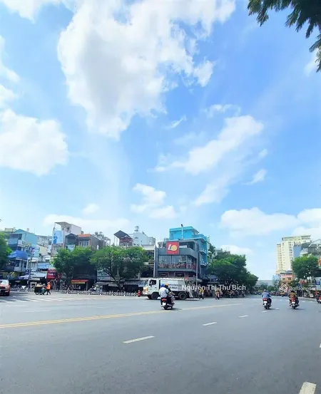 Bán nhà 5 tầng hoàng diệu, phường khánh hội, dtsd gần 180m2, cho thuê 20tr/tháng, hơn 6 tỷ
