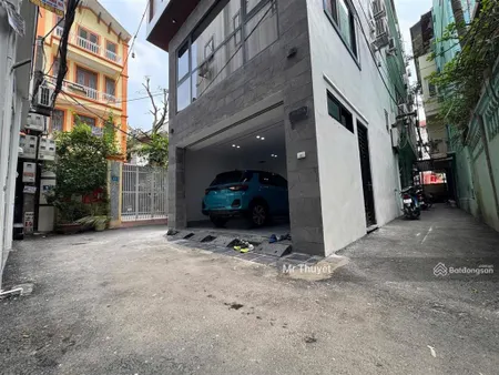 Chính chủ bán nhà long biên45m2 3 thoáng7 tầng thang máygara ô tôfull nội thấtgần cầu vĩnh tuy