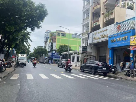 Khuôn đất lớn ngay ga t3dt 12x37m. chỉ 51 tỷ, nhà cấp 4