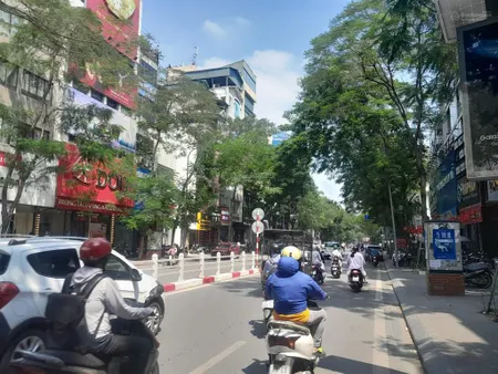 Bán gấp nhà thái hà, đống đa, 120m*8t, 47,5 tỉ. gara, thang máy.