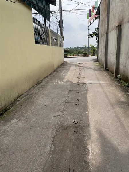 Bán đất dương quang gia lâm hn diện tích 40m đi 3 bước chân ra đường ô tô tránh