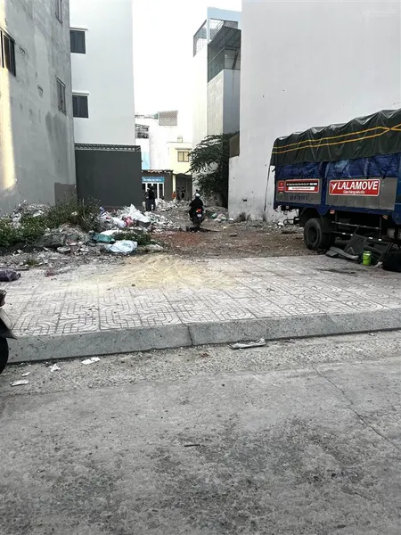 Bán gấp lô đất đường chiến lược, p. bình trị đông dt 5mx17m, giá 5.5 tỷ (bớt lộc), đường rộng 6m