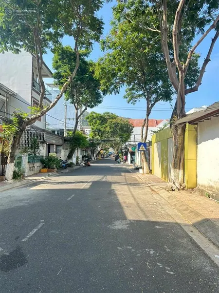Lô đất đường lê văn huân, bắc nha trang 115,3m2 ngang 5,3m giá 9 tỷ