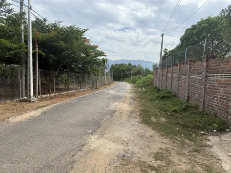 Bán đất vườn cây ăn trái gần đường 16/7, phường ninh hoà, khánh hoà