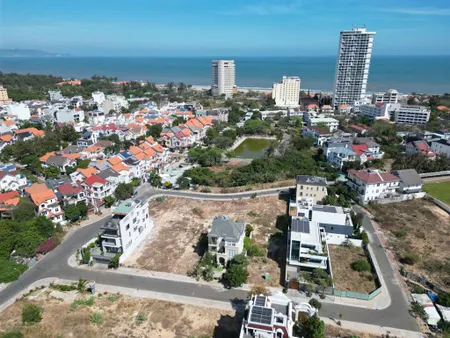 Bán lô đất đẹp xây biệt thự ngang 7.5m sát biển bãi sau rẻ nhất vũng tàu chỉ 73tr/m2