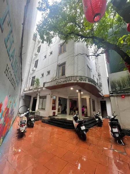 BÁN TÒA NHÀ ĐƯỜNG KIM NGƯU. 320M2 - 7 TẦNG, THANG MÁY.