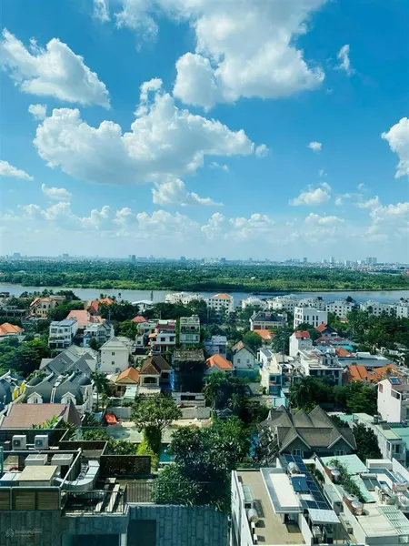 Bán 2pn gateway thảo điền view sông. giá 12,5tỷ. dt lớn 97m2