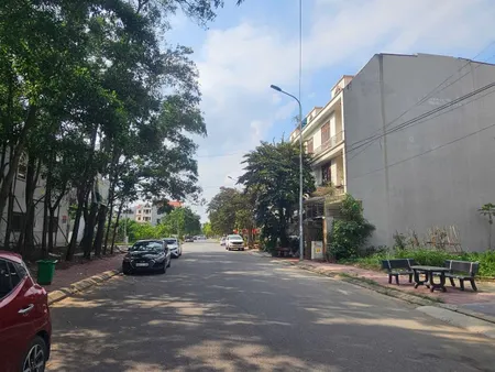 Bán nhà 3.5 tầng diện tích đất 90m. Đường mạc đĩnh chi. Khu đô thị đại dương. Phường võ cường bắc ninh