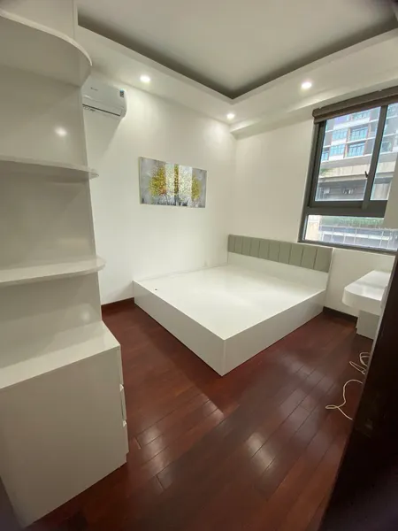 Căn hộ 3 phòng ngủ- Mỹ ĐÌnh Plaza. Nội thất trang bị đầy đủ chưa sử dụng.