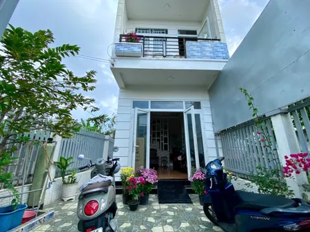 { Phường Mỹ Phong } Chủ gửi bán nhà lầu mặt tiền nhựa , Tân Mỹ Chánh cũ