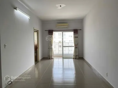 Chính chủ gửi bán căn hộ lotus garden (sen xanh) với diện tích 67m2, 2pn, giá bán 3.190 tỷ, có sổ