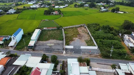 Đất ở 1.715m2 mặt tiền đường nhựa tl835c lô gốc hẻm hông, cách chợ gò đen 5 phút
