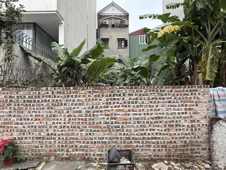Cần bán gấp mảnh đất thổ cư mặt tiền rộng đường thông ô tô mặt ngõ 33 giang biên, long biên
