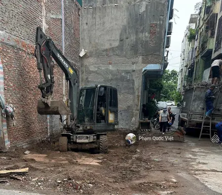 Bán đất bồ đề dt 52m mặt tiền 4m ô tô 7 chỗ ngõ thông giữ tiền lâu dài