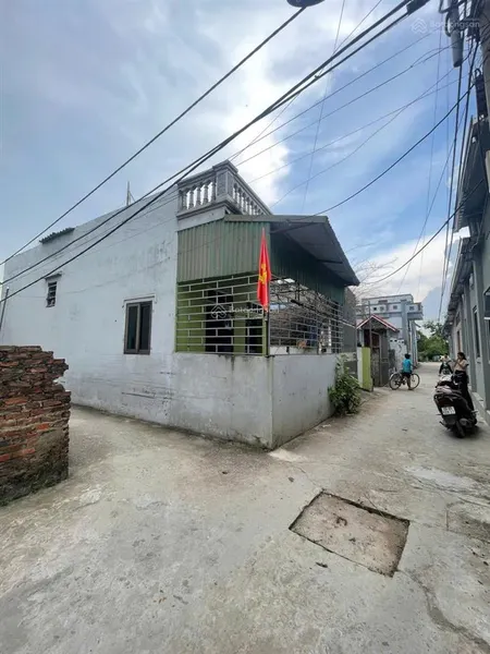 Một lô duy nhất 2 mặt tiền ô tô đỗ trong đất luôn